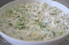 Mayonezli Tavuk Salatası Tarifi ve Malzemeleri