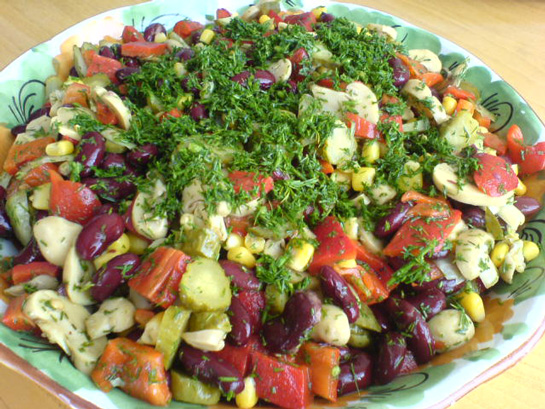 Fasulye Salatası Tarifi ve Malzemeleri