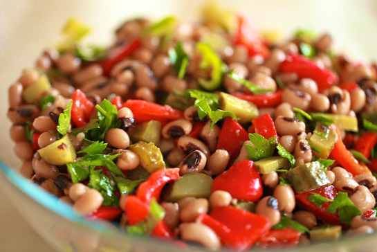 Kuru Börülce Salatası Tarifi ve Malzemeleri