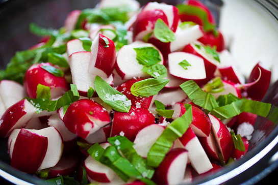 Turp Salatası Tarifi ve Malzemeleri